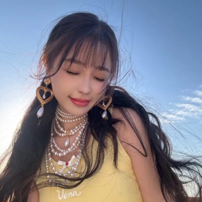 伯爵与妖精封面